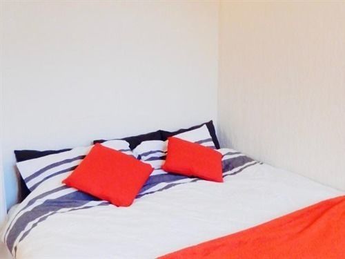 One Bedroom Apartment By Klass Living Serviced Accommodation Bellshill - Elmbank Street Apartment Kültér fotó